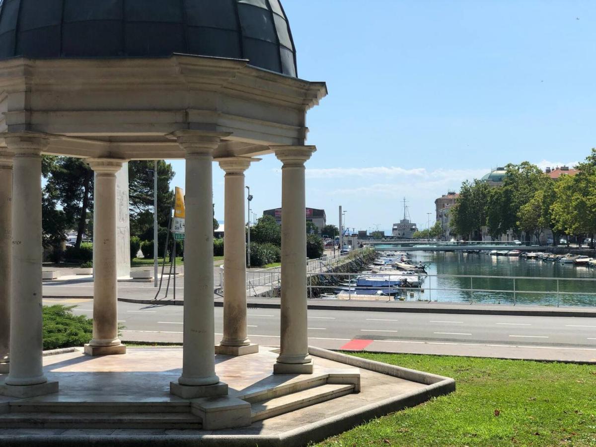 Naval * Rijeka